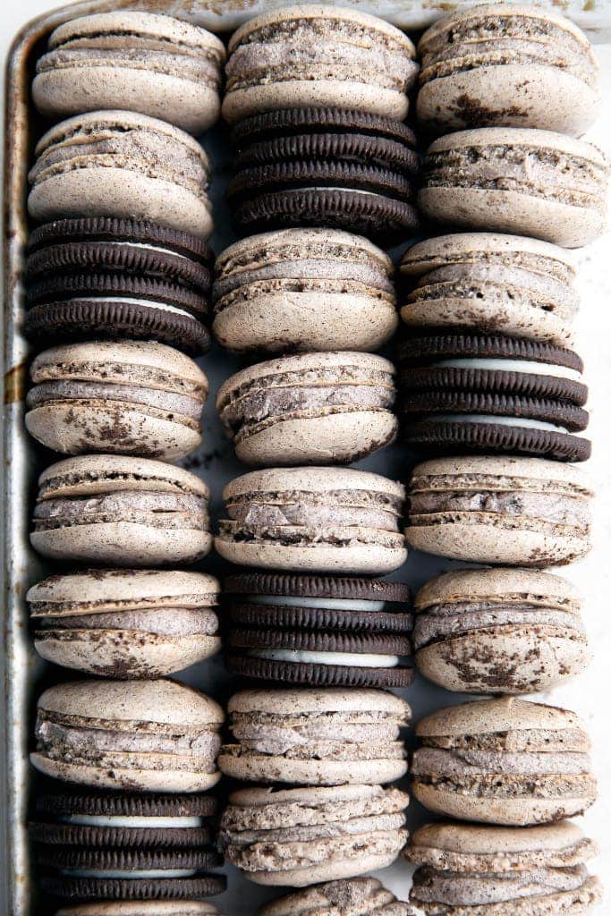 cookies and cream macarons