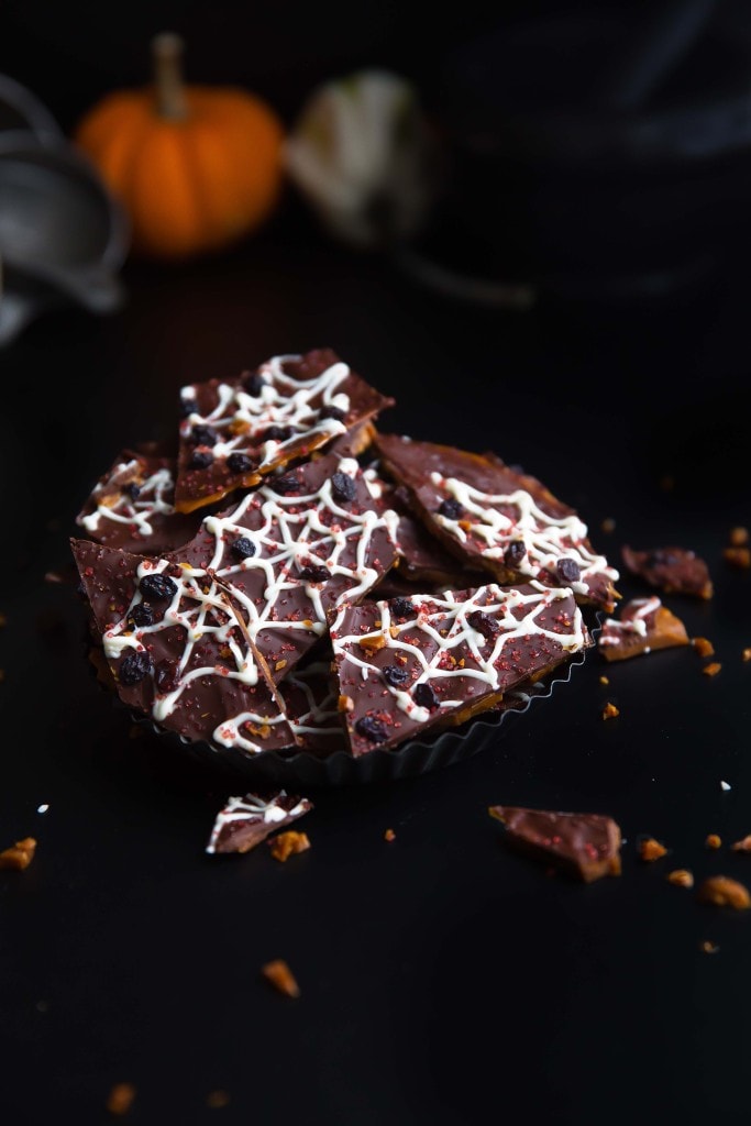 Beware: this spooky Spider Web Toffee Bark is crazy addicting!