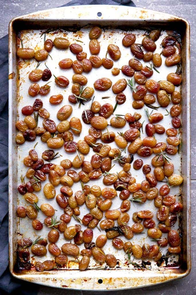 Rosemary Roasted Grapes: a sweet and savory alternative to cranberry sauce this holiday season! 