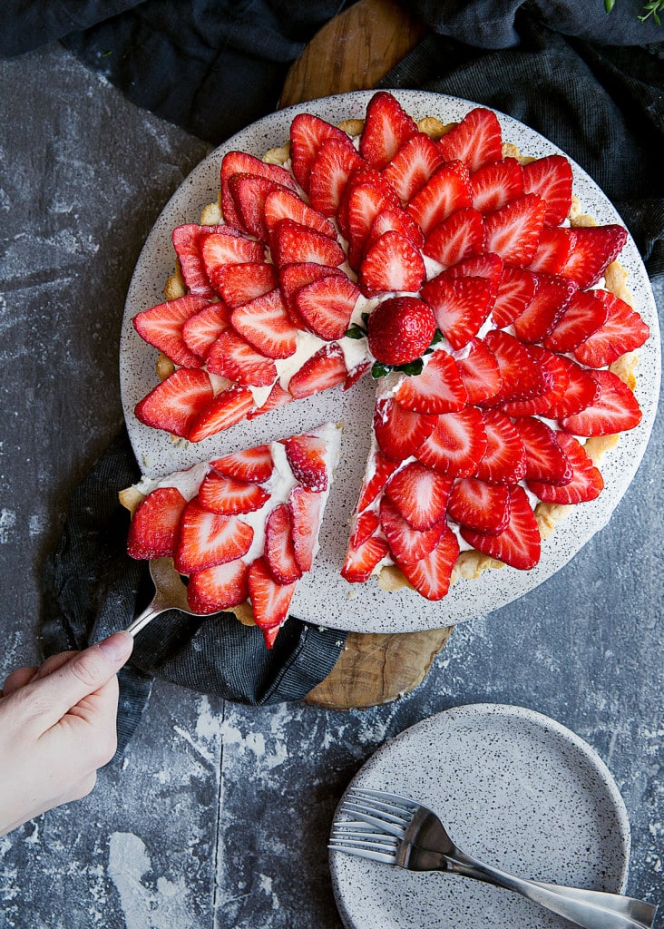 Strawberry Almond Tart with ricotta whipped cream