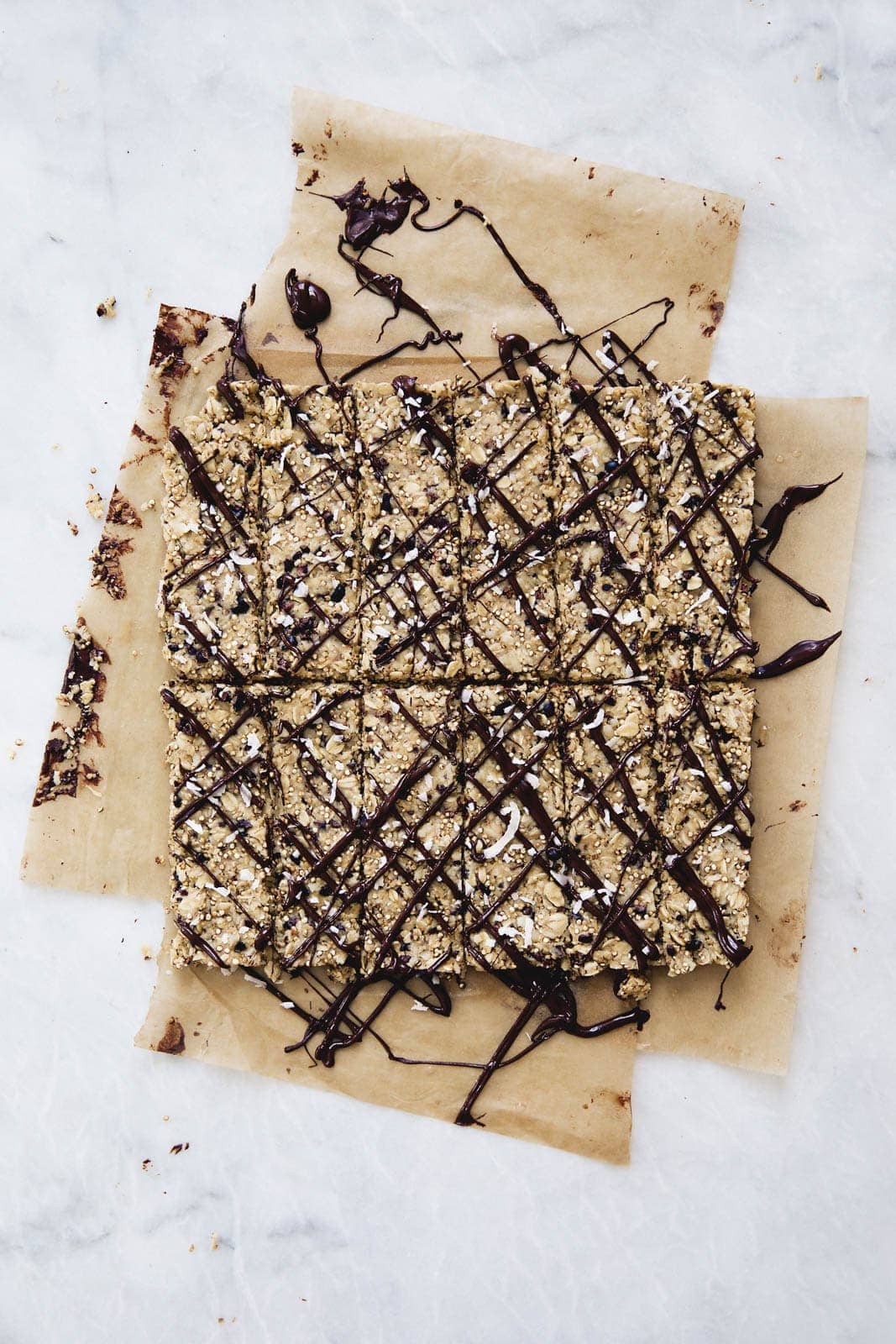 Raw, vegan, refined sugar free, and yet somehow still tasting like dessert, these raw tahini granola bars are THE next best thing!