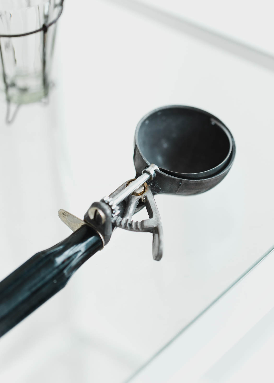 6 need-to-know places for sourcing food photography props on a budget!