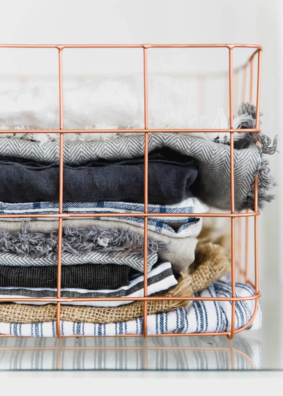 6 need-to-know places for sourcing food photography props on a budget!