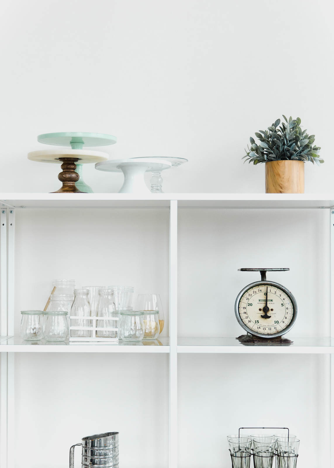 6 need-to-know places for sourcing food photography props on a budget!