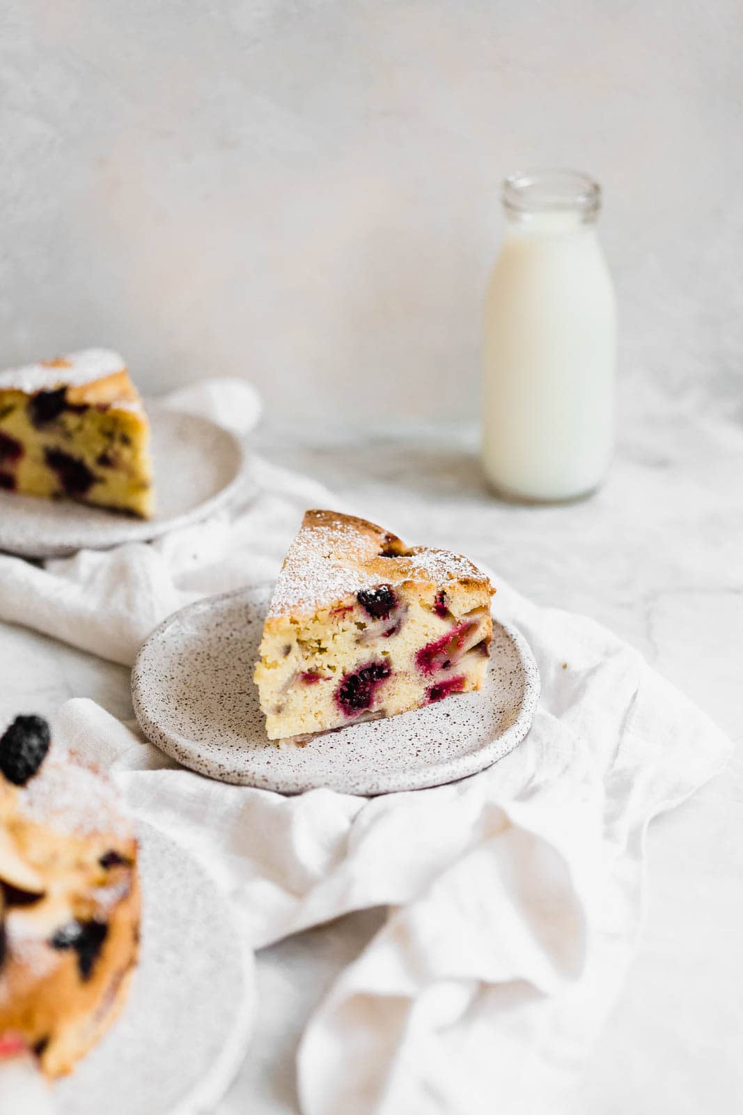 A delightfully summery one-bowl Semolina Olive Oil cake that is slightly sweet and surprisingly addicting! 