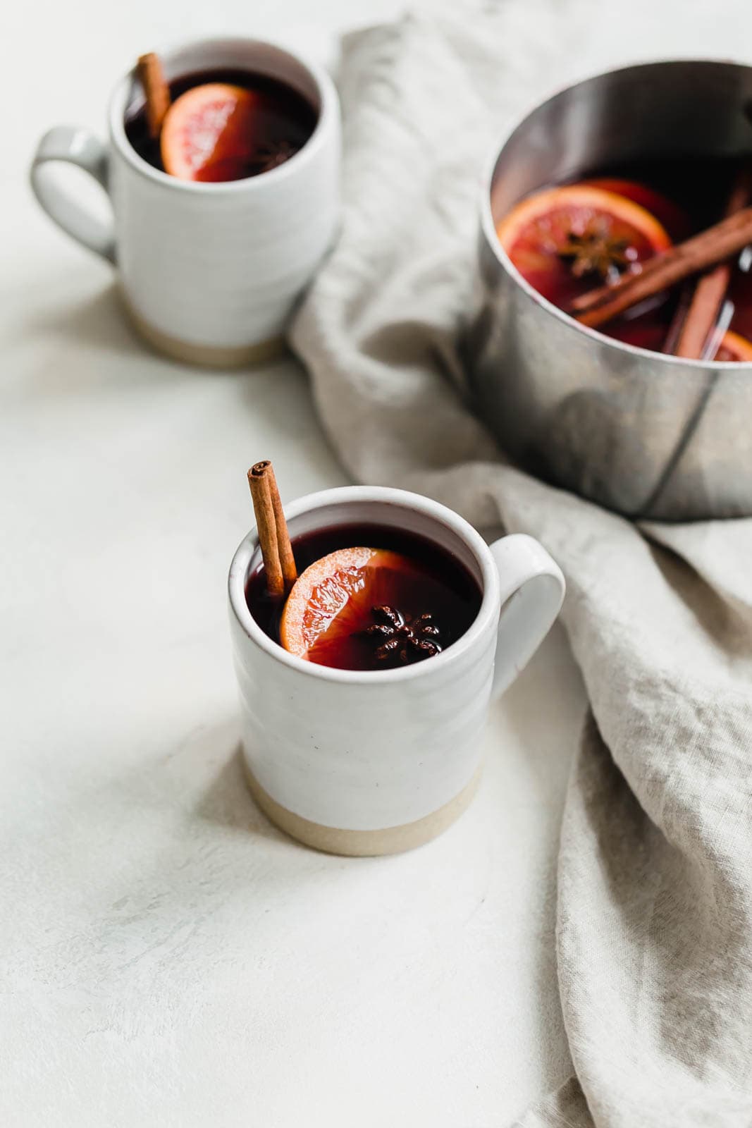 mulled wine in mugs