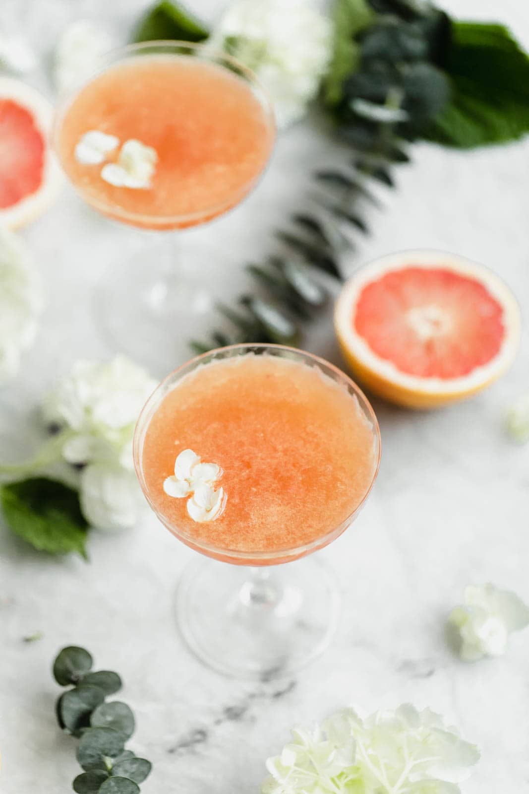 This 3-ingredient Paloma Fizz is made from sparkling grapefuit soda, lime, and silver tequila, and is best enjoyed with friends :)