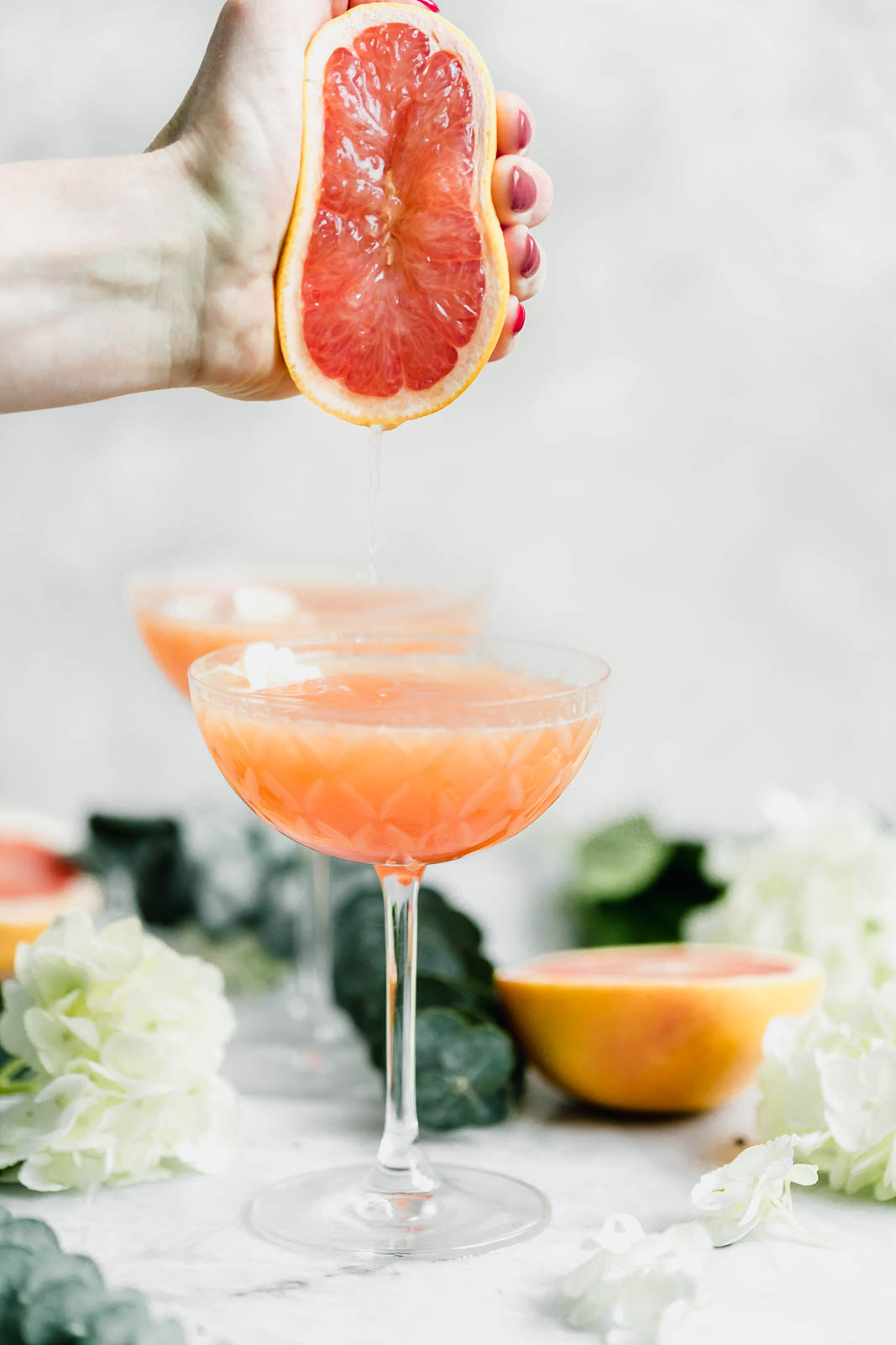 This 3-ingredient Paloma Fizz is made from sparkling grapefuit soda, lime, and silver tequila, and is best enjoyed with friends :)