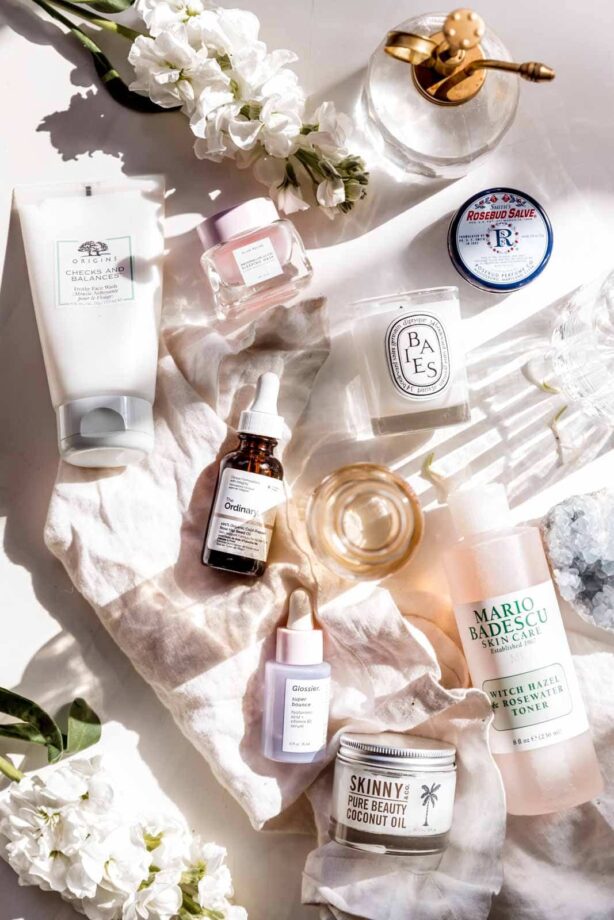 The Broke Girl's Guide to Skincare is filled with our top products to keep your skin looking and feeling great. Being broke doesn't mean you can't be fabulous