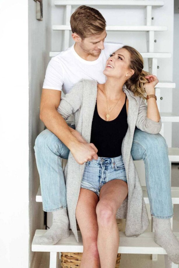 A bright and airy Intimate At Home Engagement Shoot