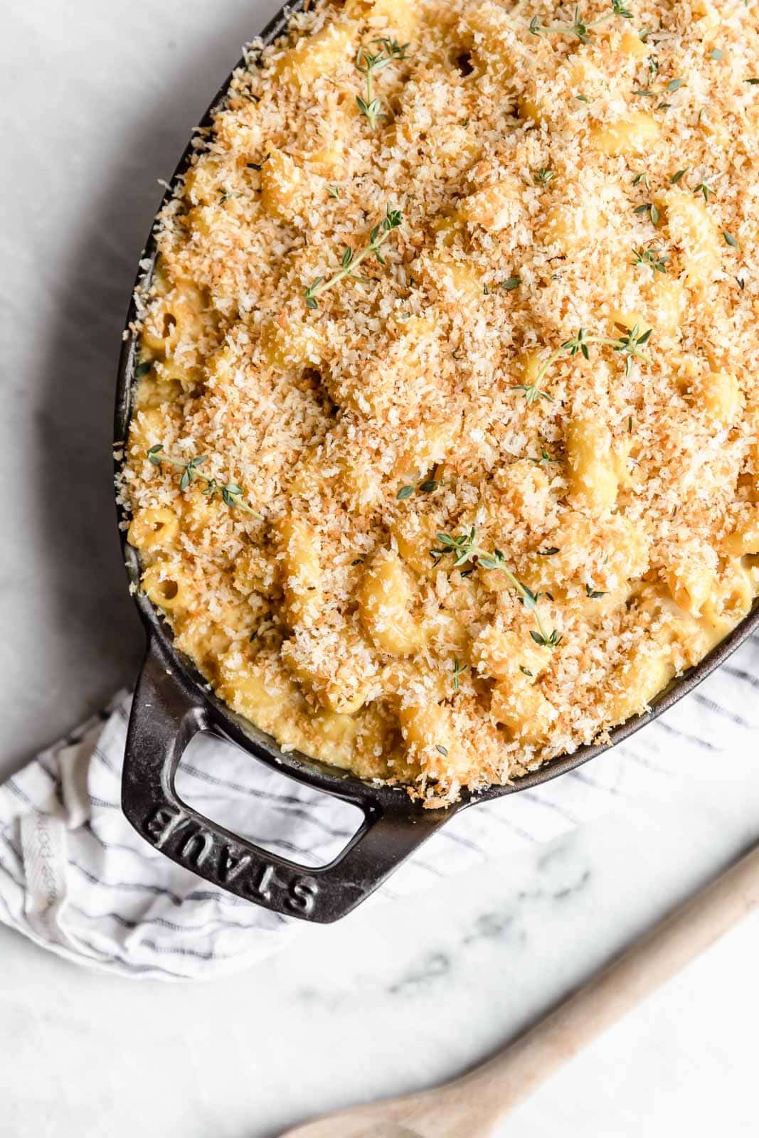 An epic Vegan Mac and Cheese that will have even the most discerning meat eaters will go crazy for! Made with a creamy cashew cheese sauce.