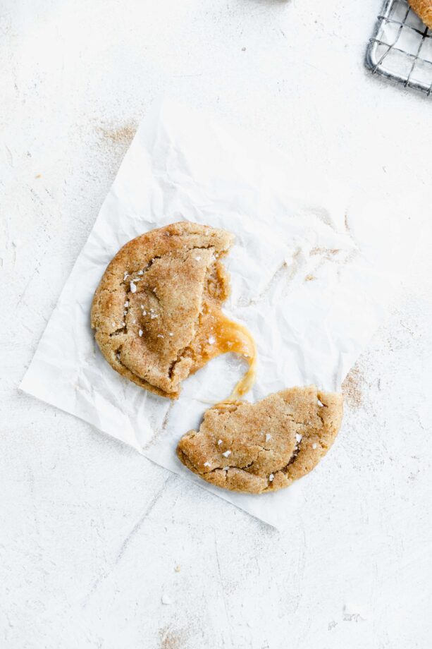 These sinfully delicious caramel stuffed snickerdoodles are our new favorite cookie