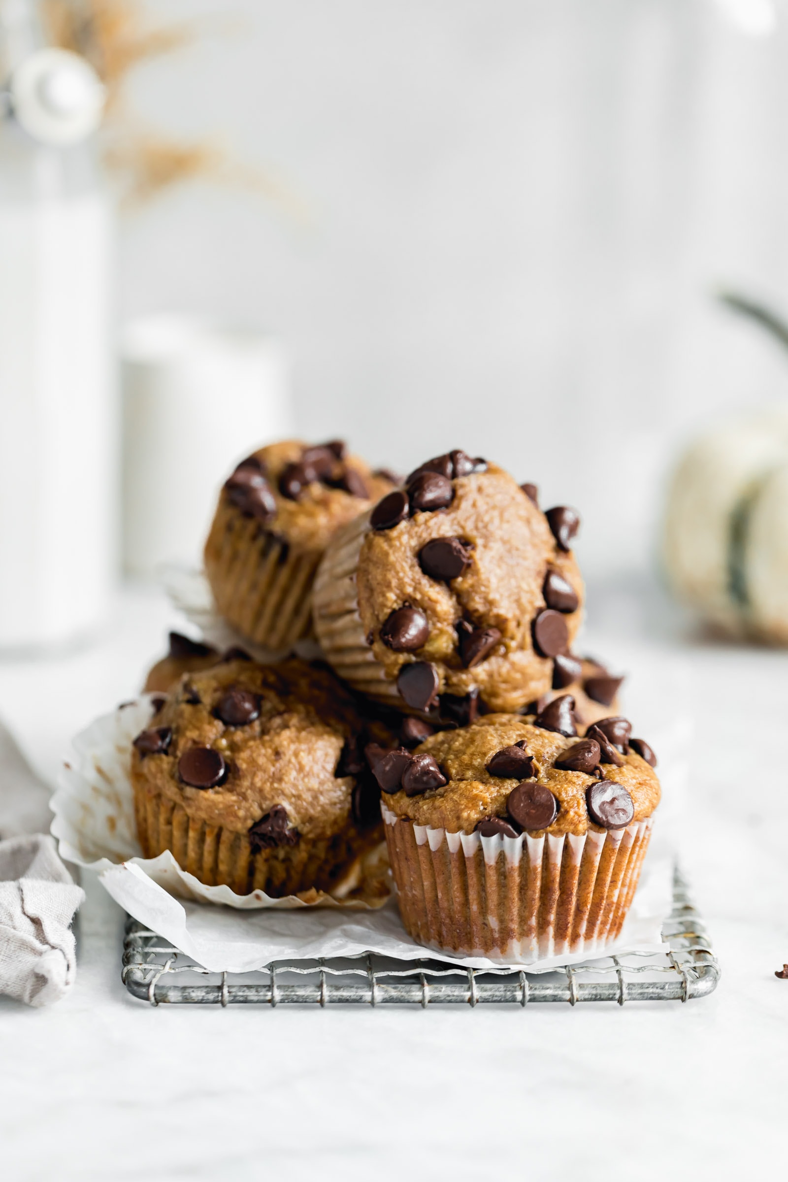 1 bowl, 6 ingredients, healthy peanut butter banana muffins are grain free, gluten free, packed full of protein and simply delicious