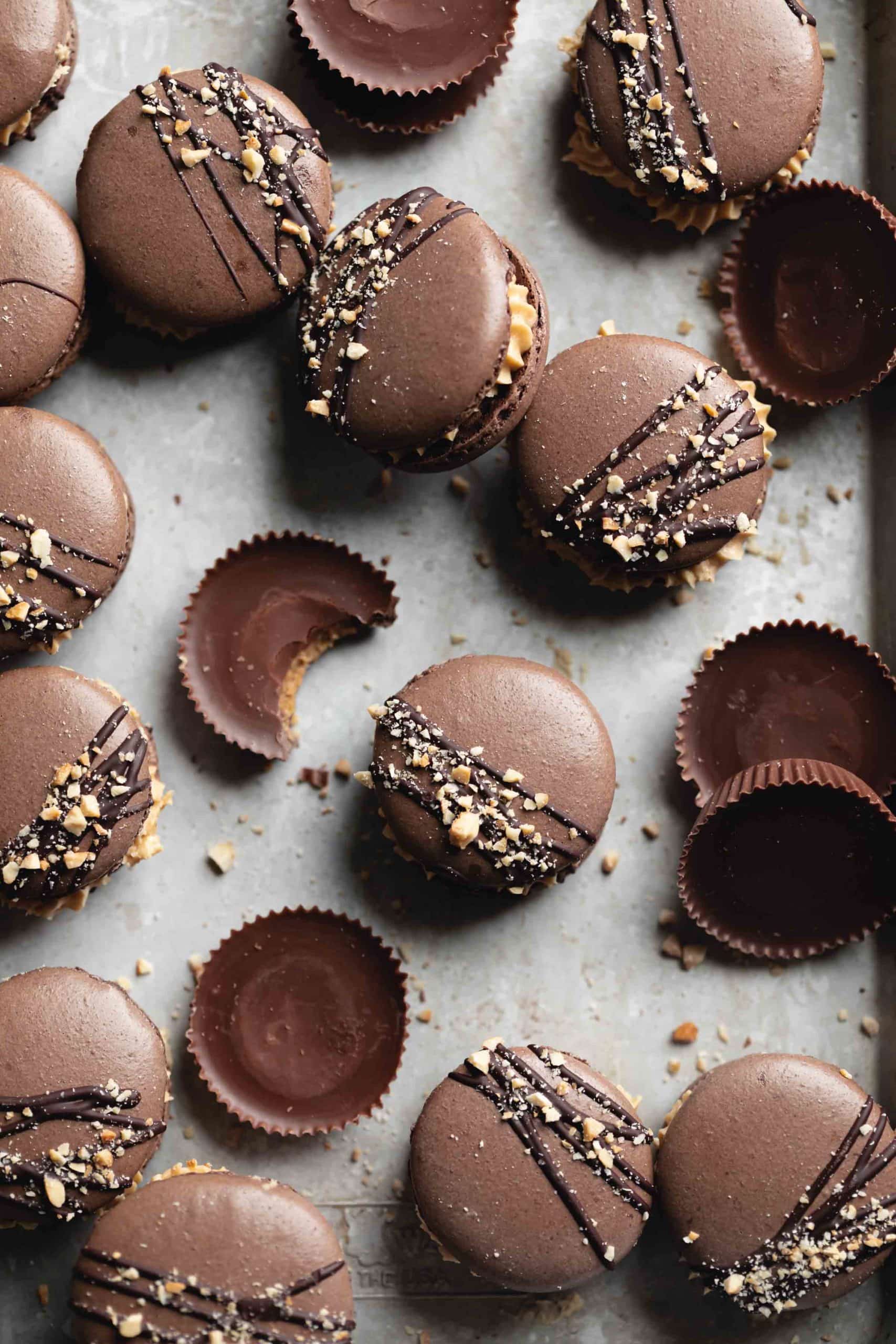 reese's macarons with reese's cups