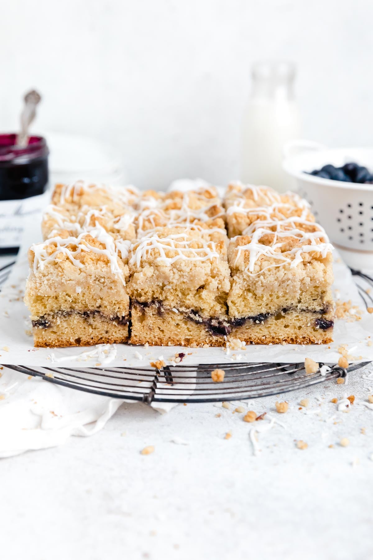 moist blueberry coffee cake