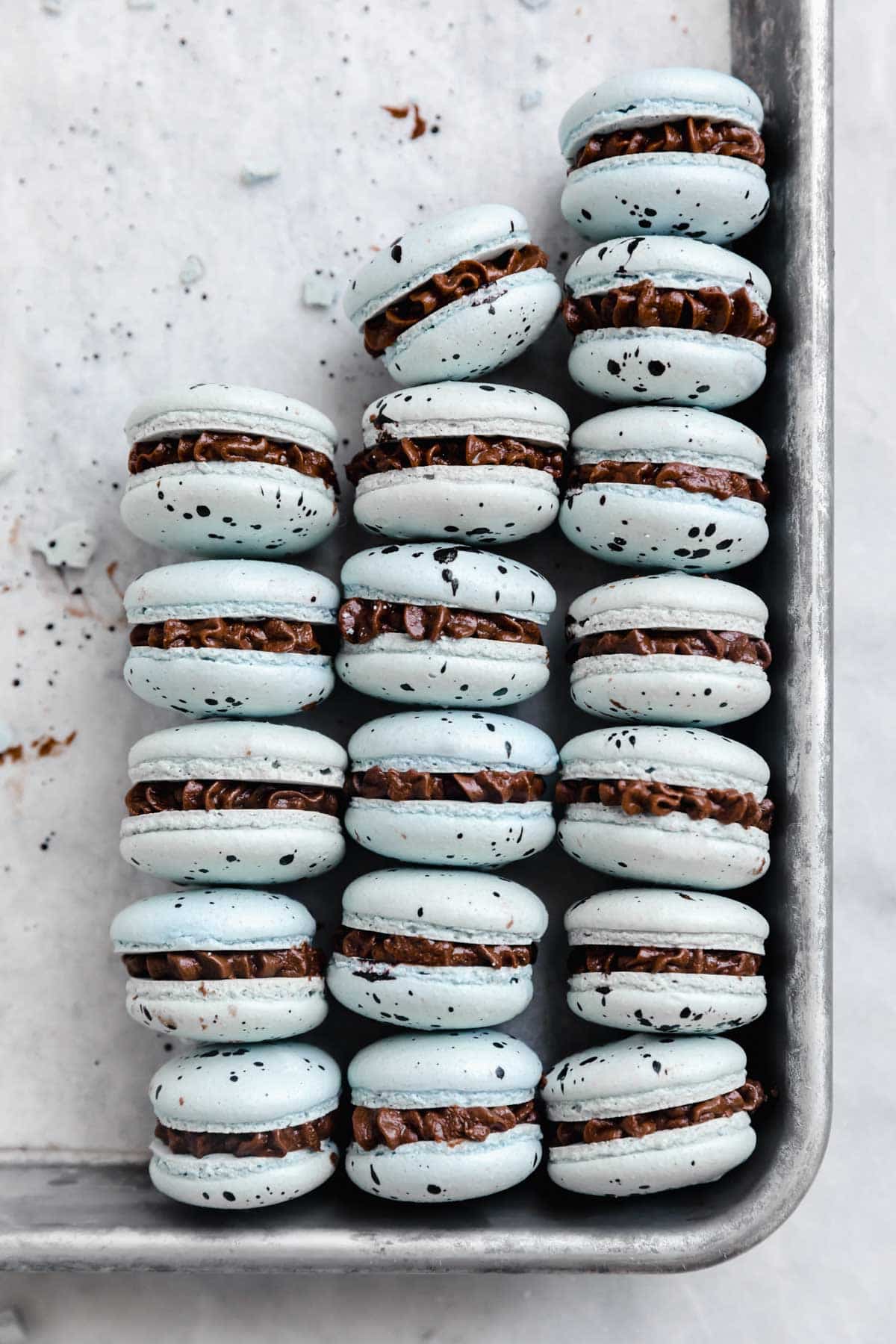 spring macarons perfect for easter!