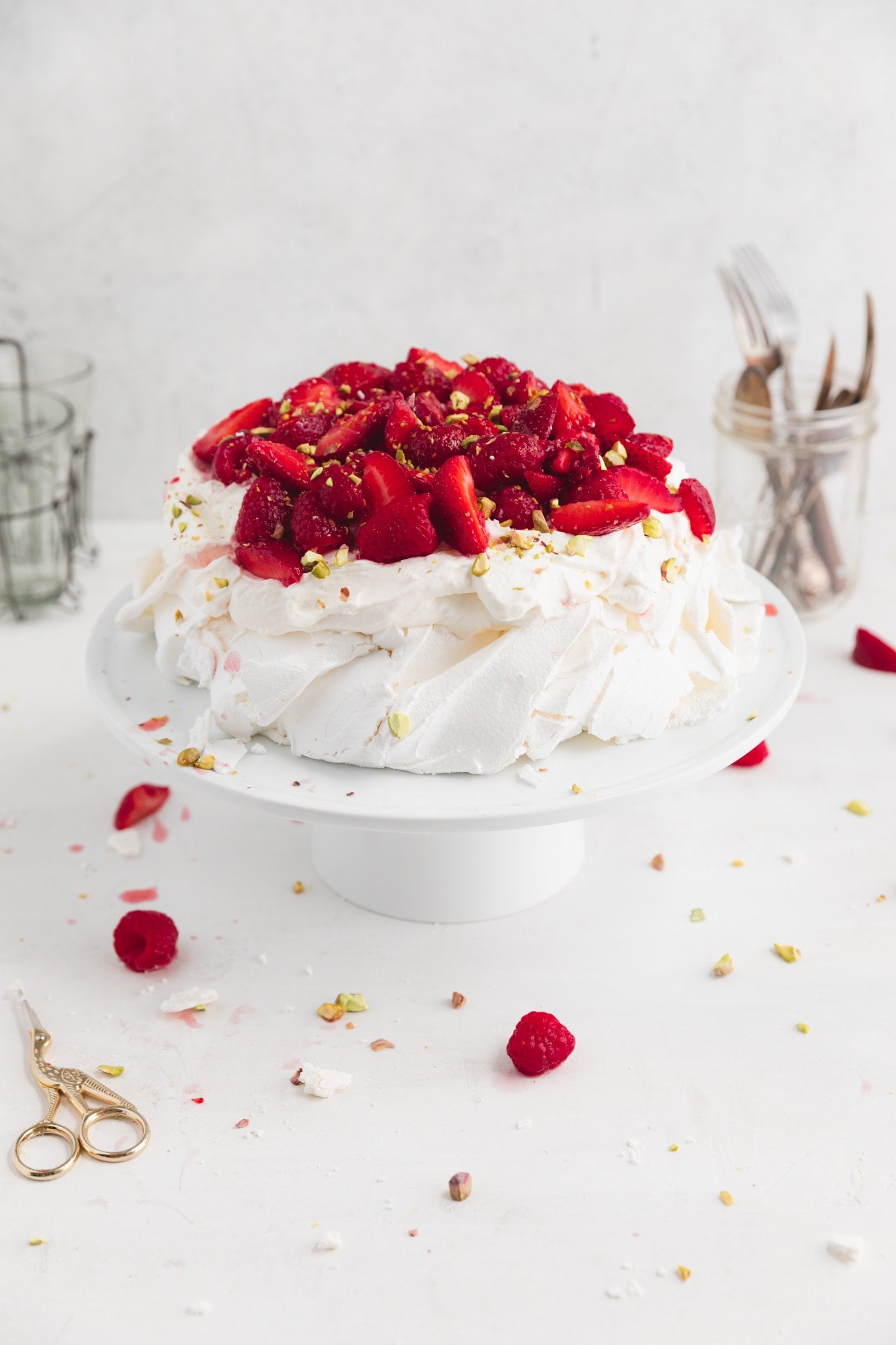 pavlova on a cake stand