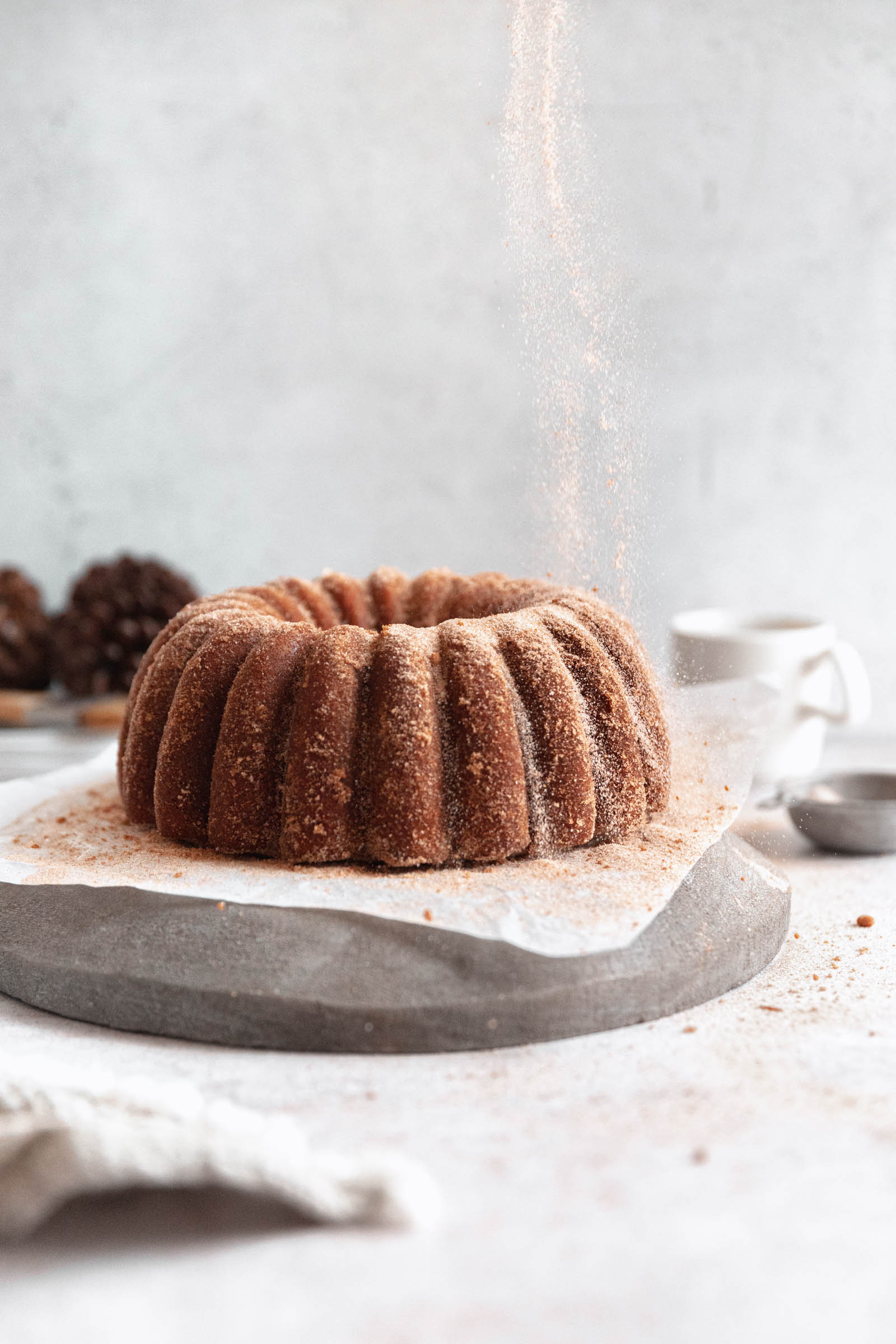 apple cider donut bundt cake