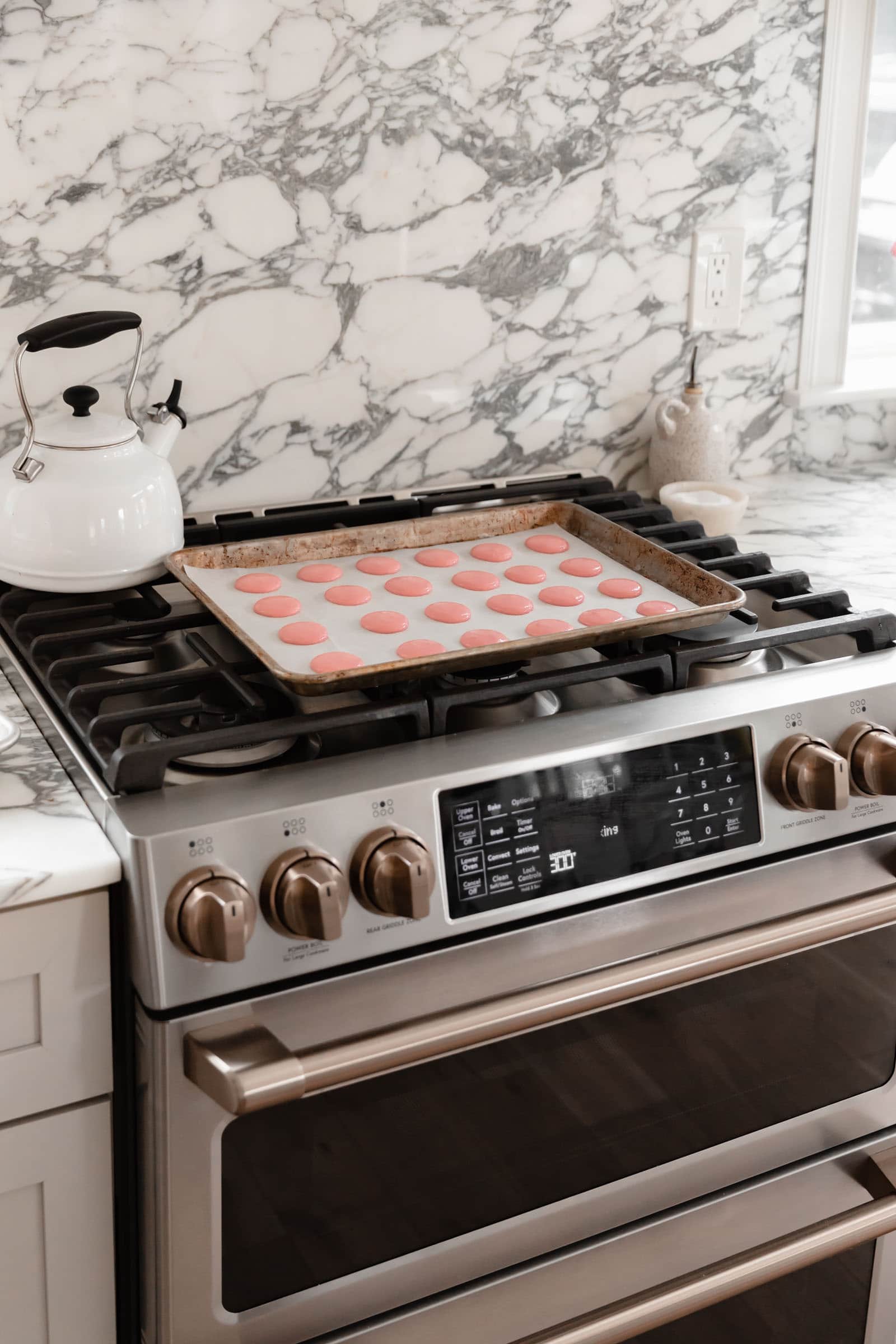 macrons on top of GE range