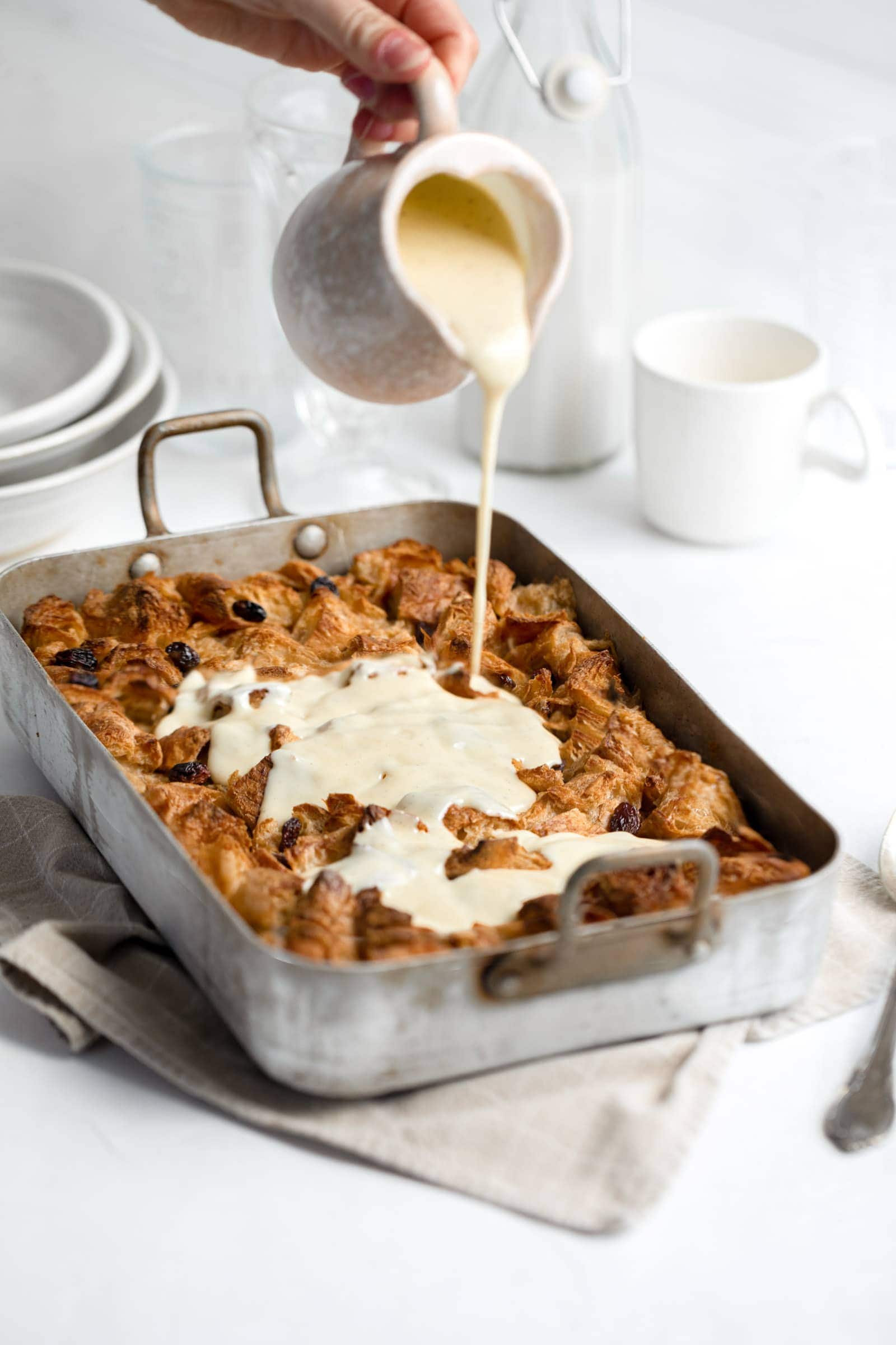 rum raisin bread pudding 