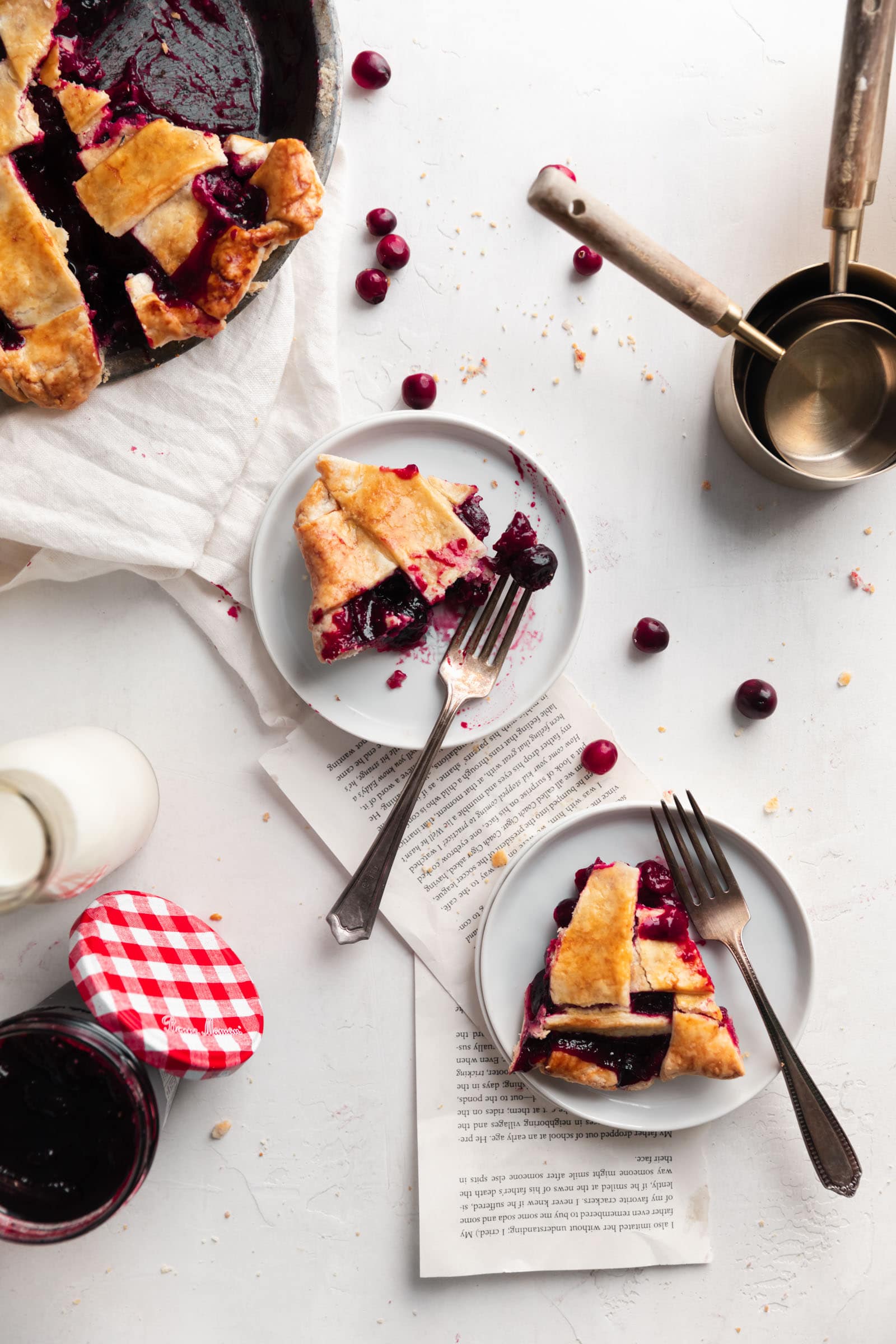 cranberry cherry pie slices