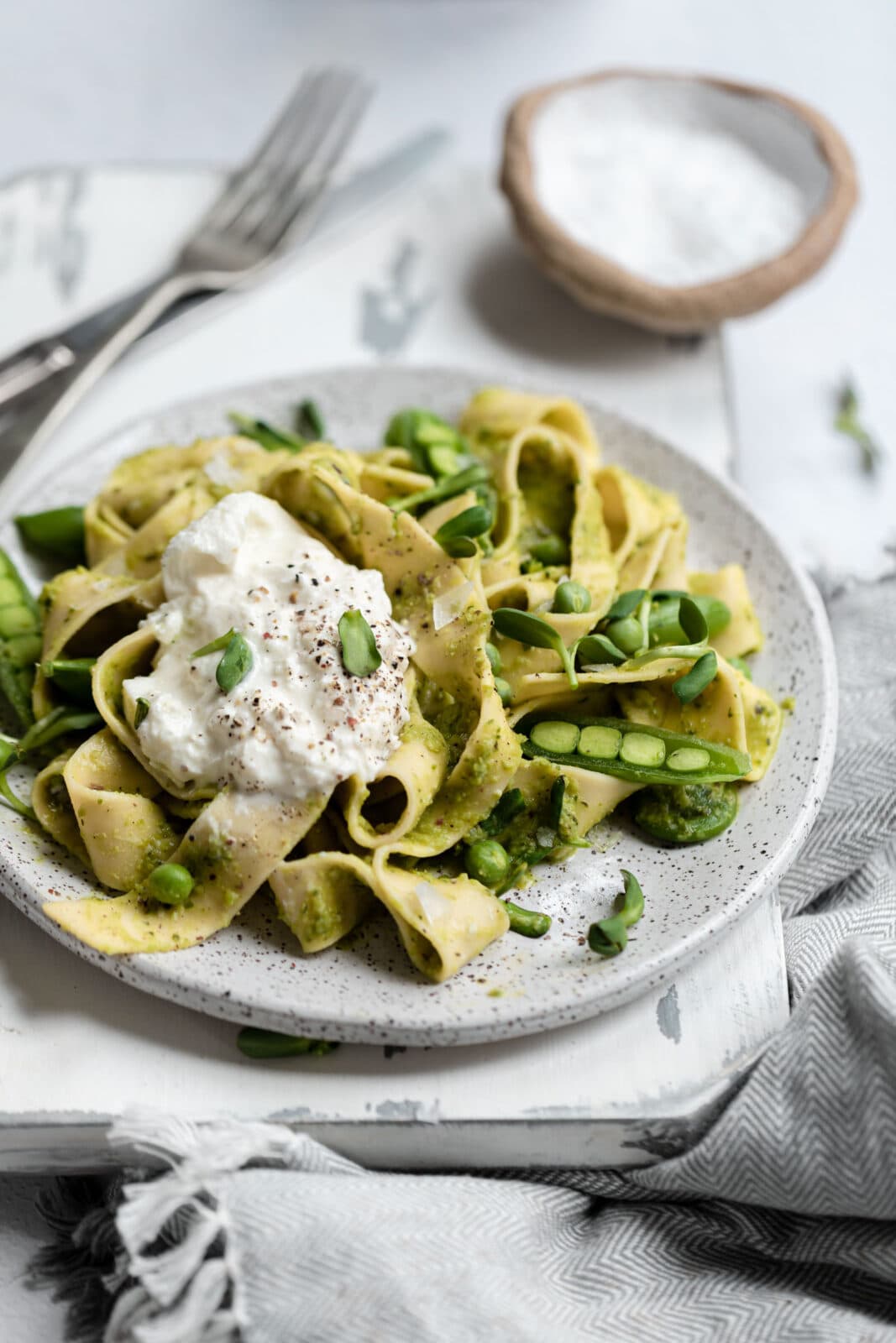 pea pesto pasta with peas and burrata