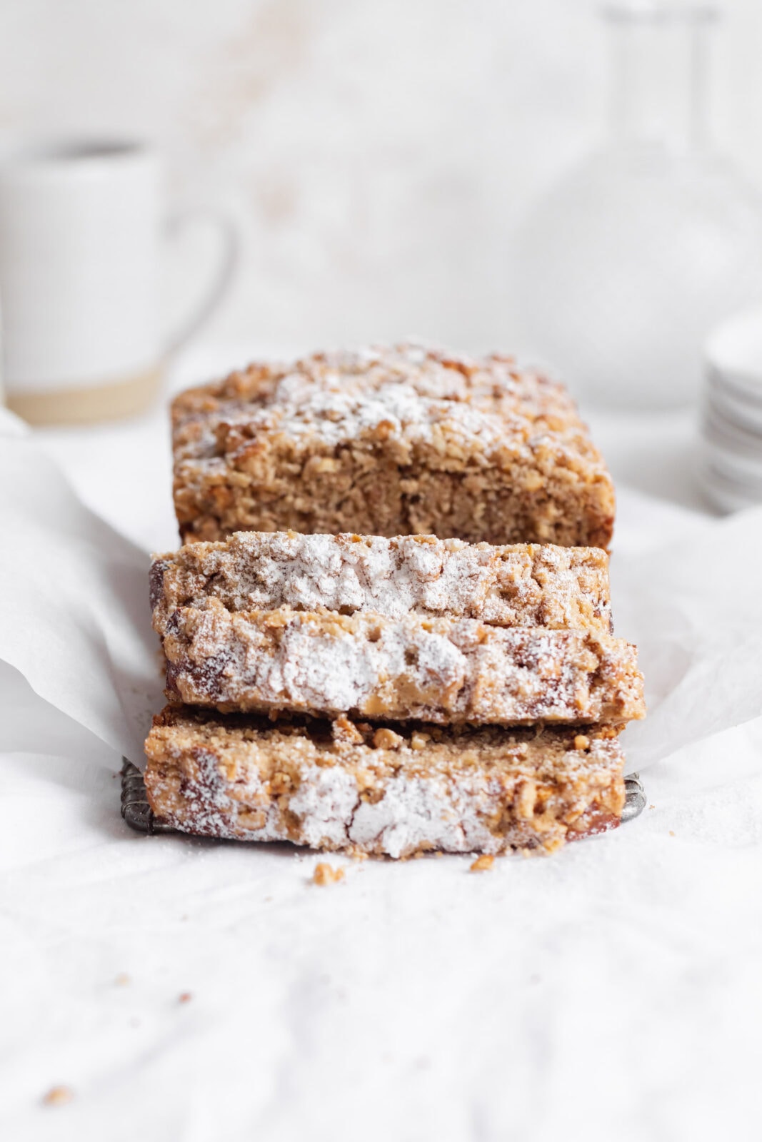 streusel banana bread with cardamom