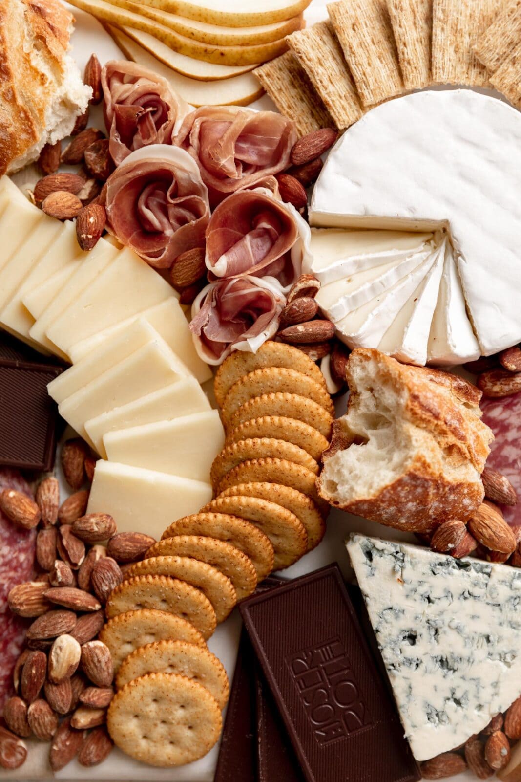 the perfect holiday cheeseboard