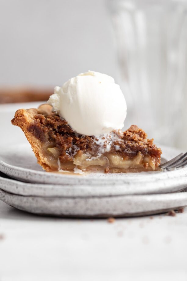 gingersnap dutch apple pie