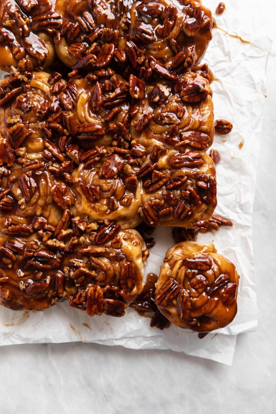caramel pecan sticky buns