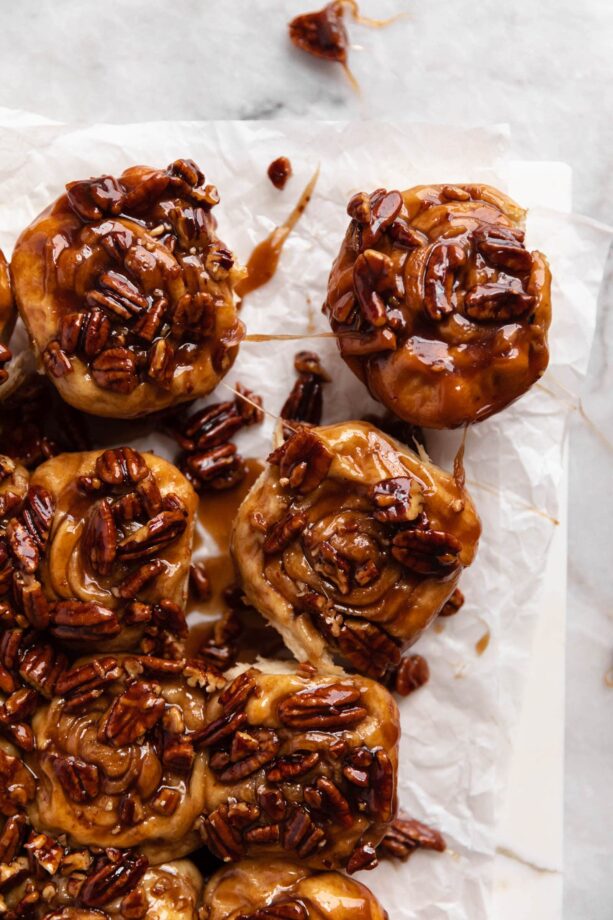 caramel pecan sticky buns