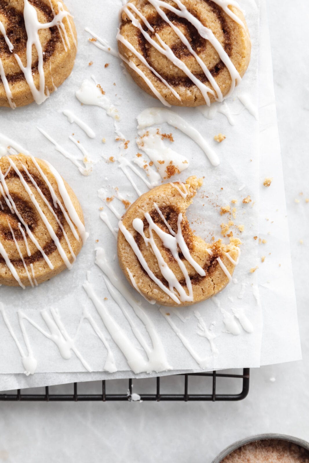 cinnamon roll cookies