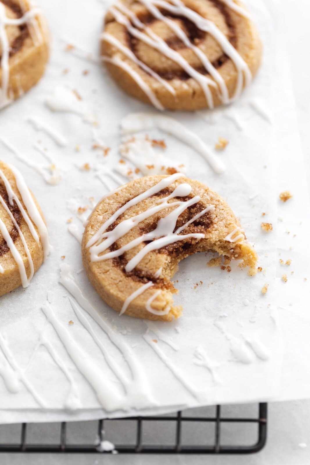 cinnamon roll cookies