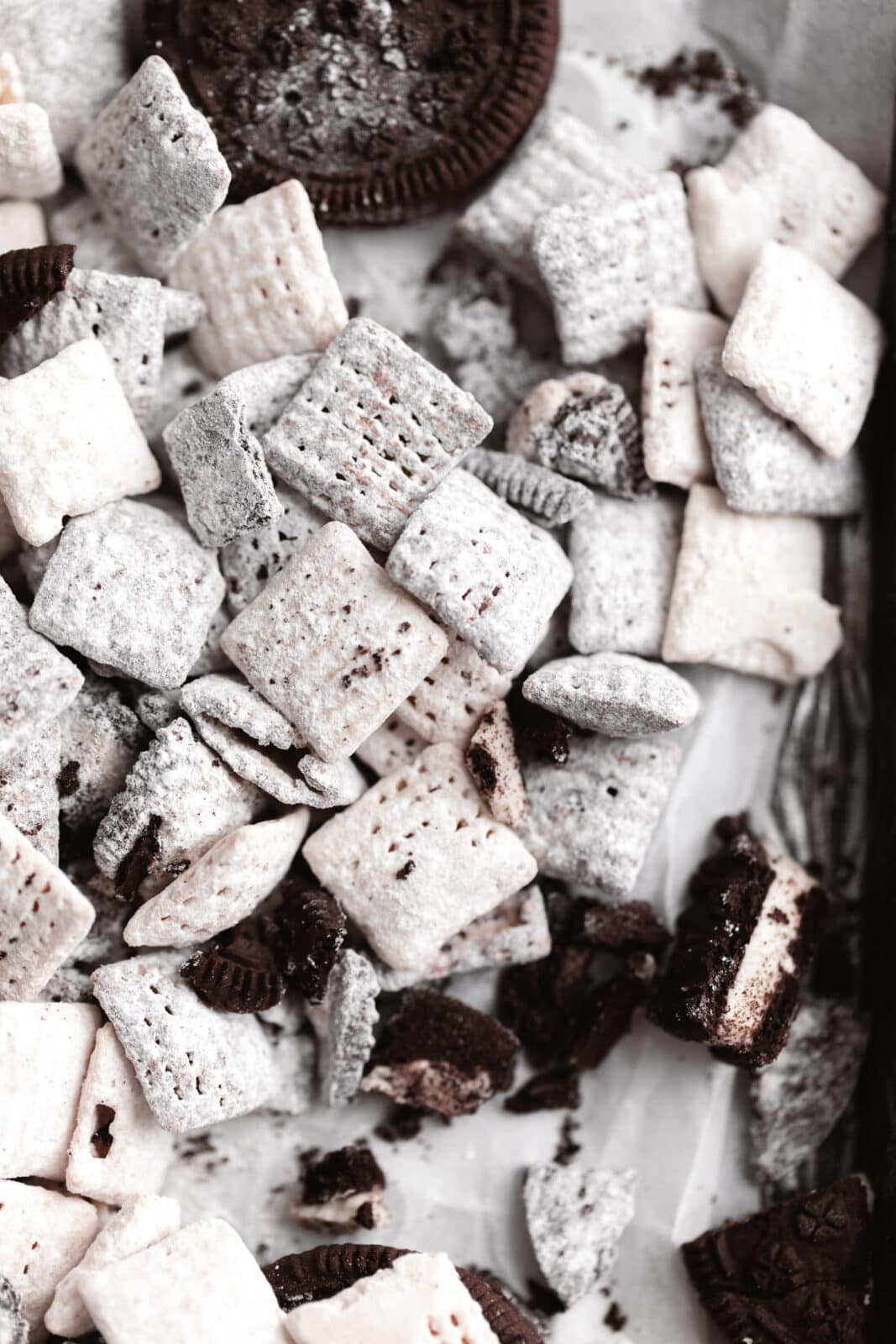 cookies and cream muddy buddies