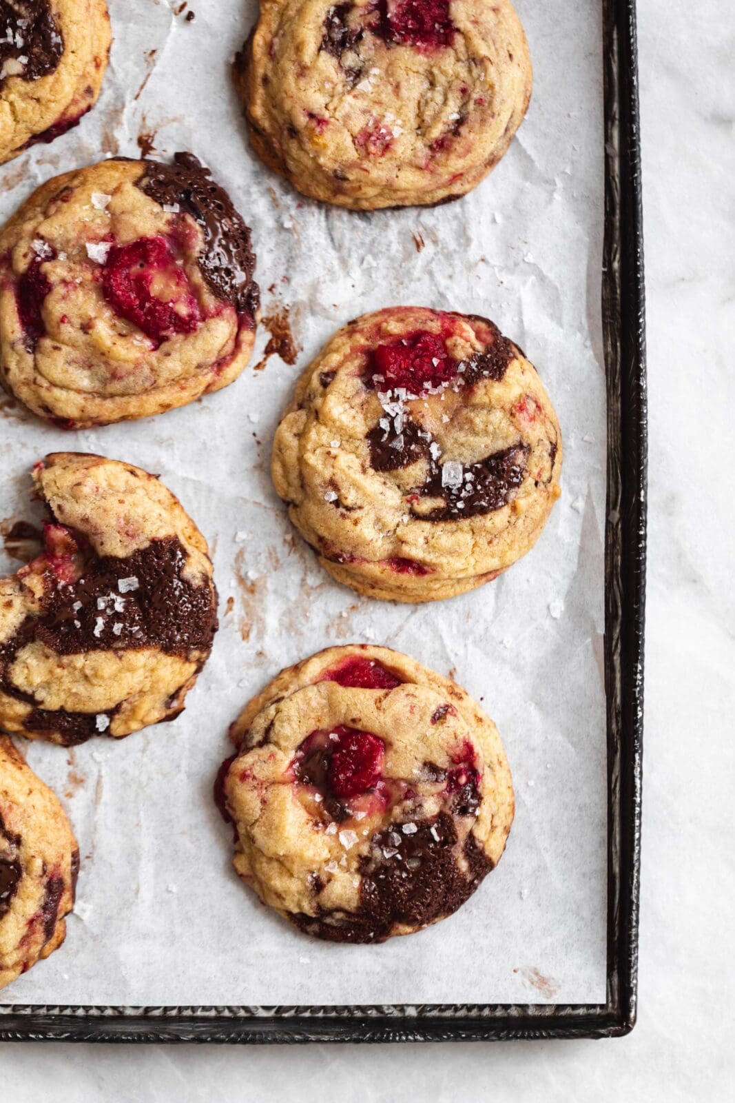 raspberry chocolate chip cookies