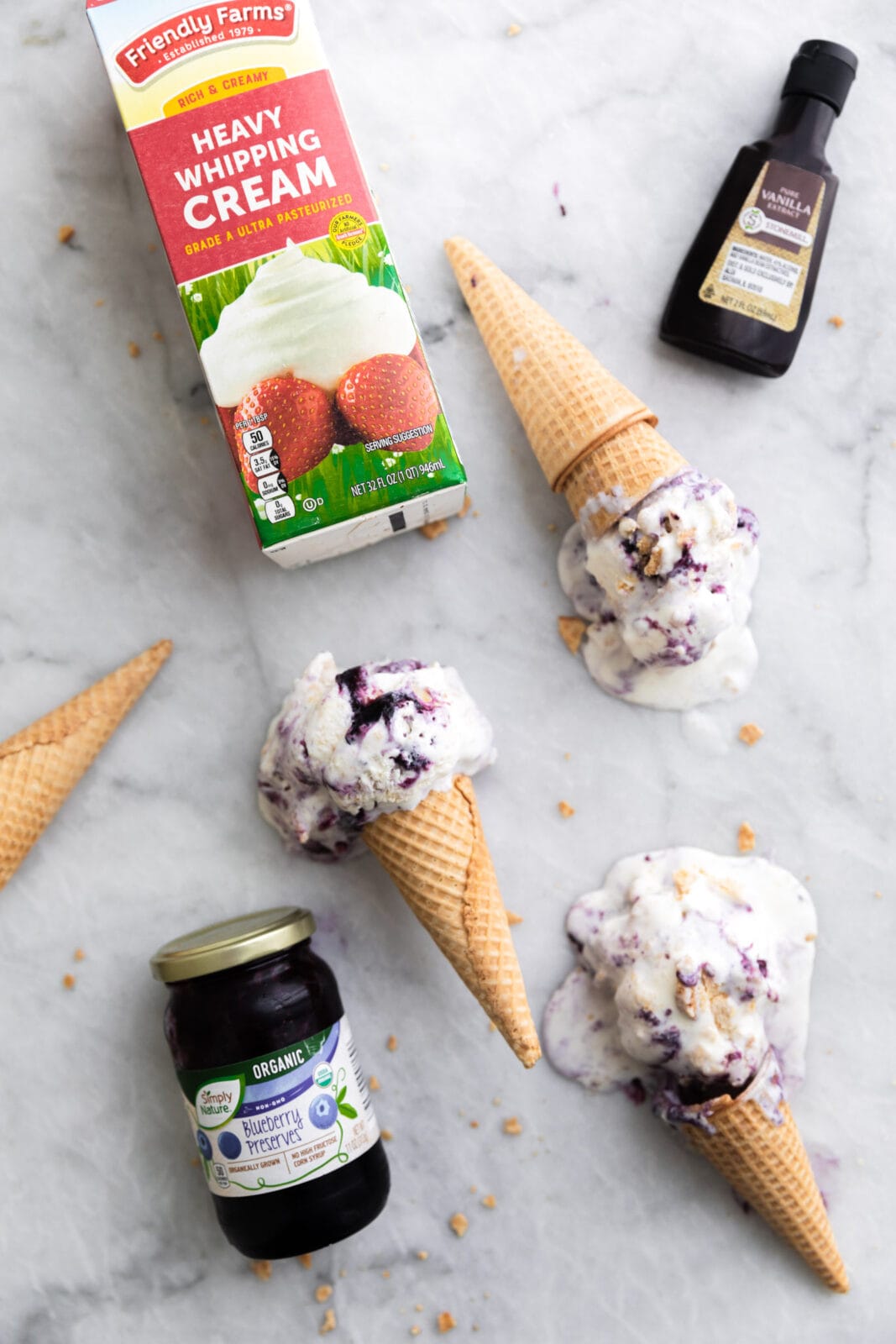 blueberry pie ice cream with ingredients