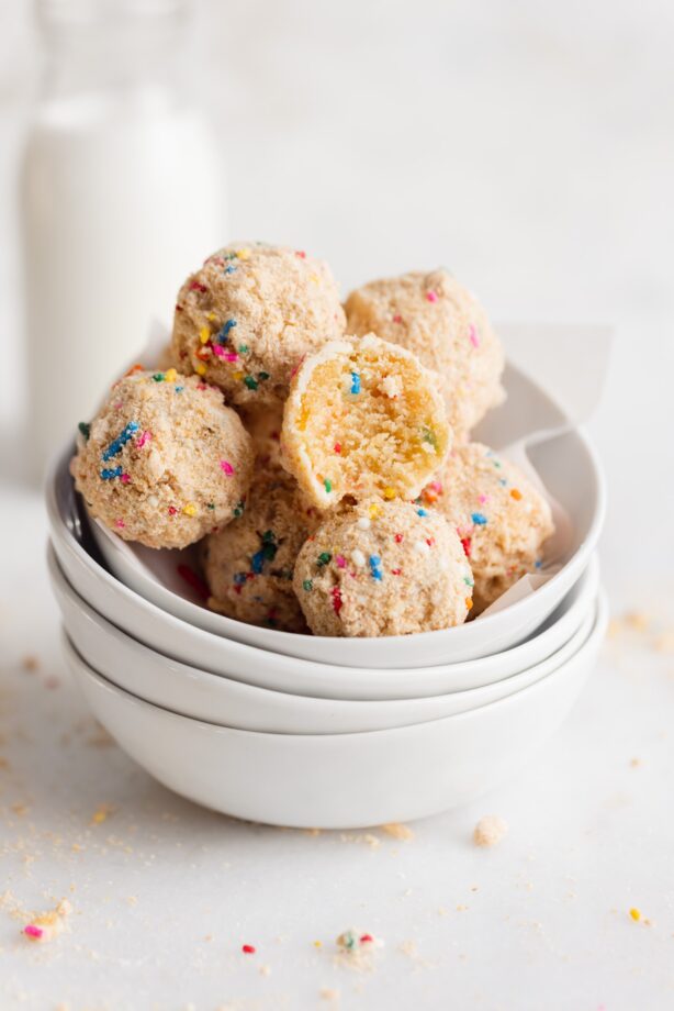 birthday cake truffles with sprinkles
