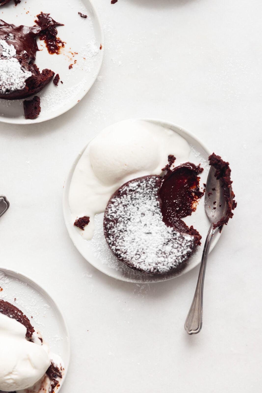 molten lava cakes with vanilla ice cream