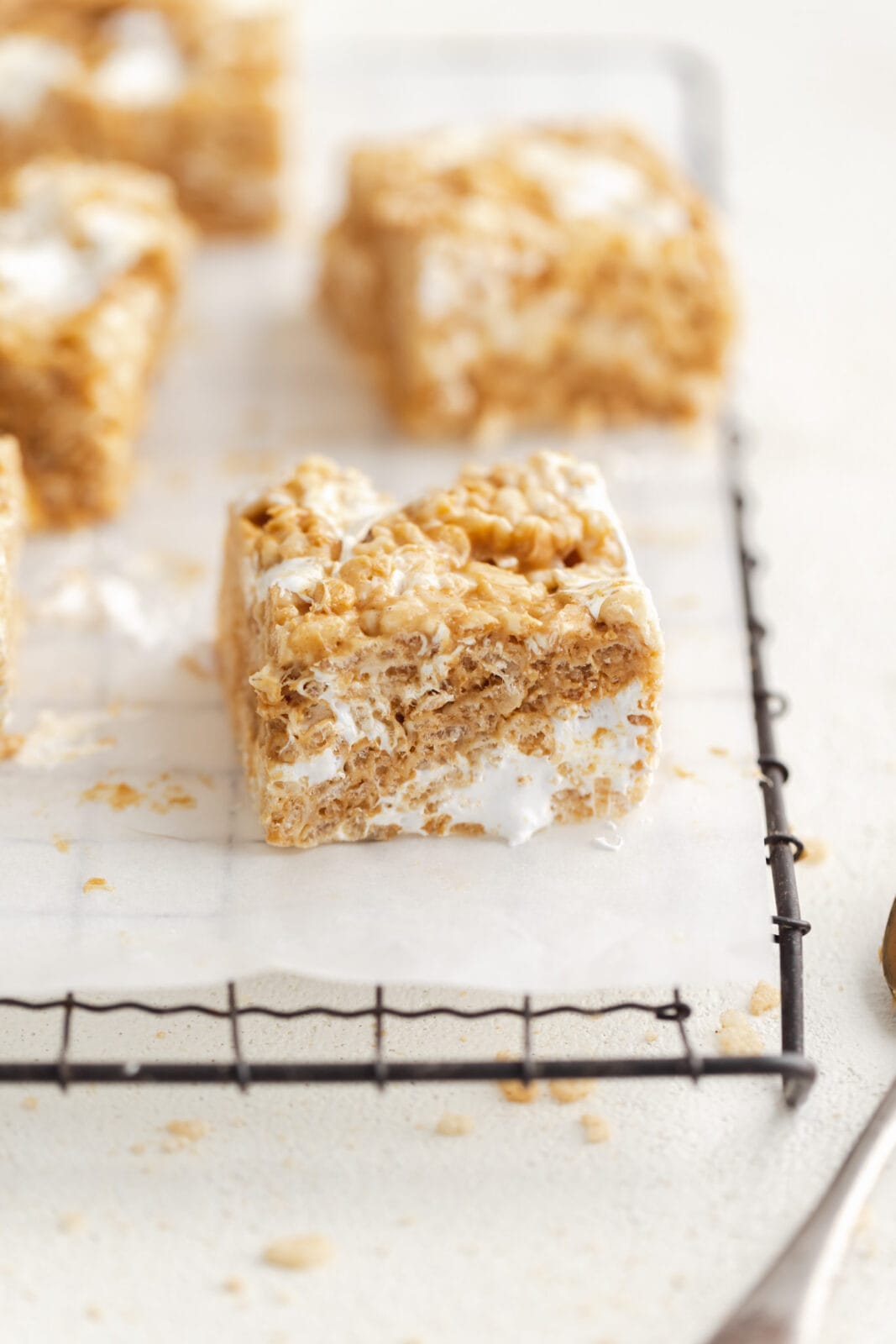 peanut butter and fluff rice krispie treats