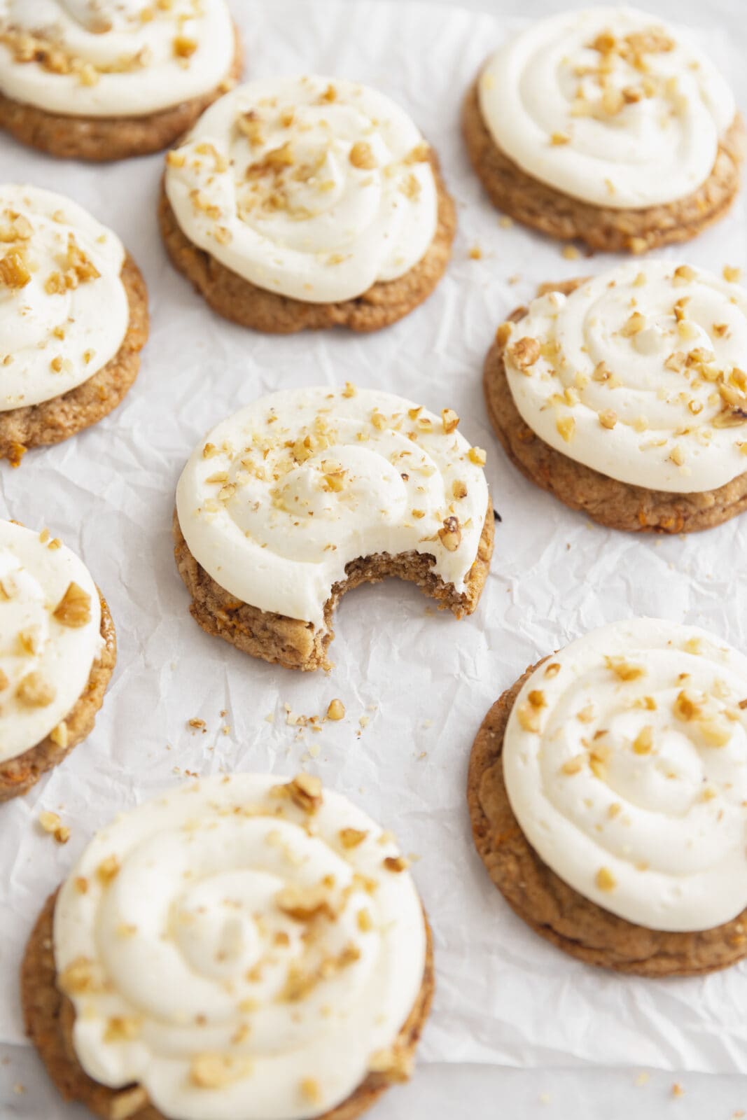 carrot cake cookies with frosting