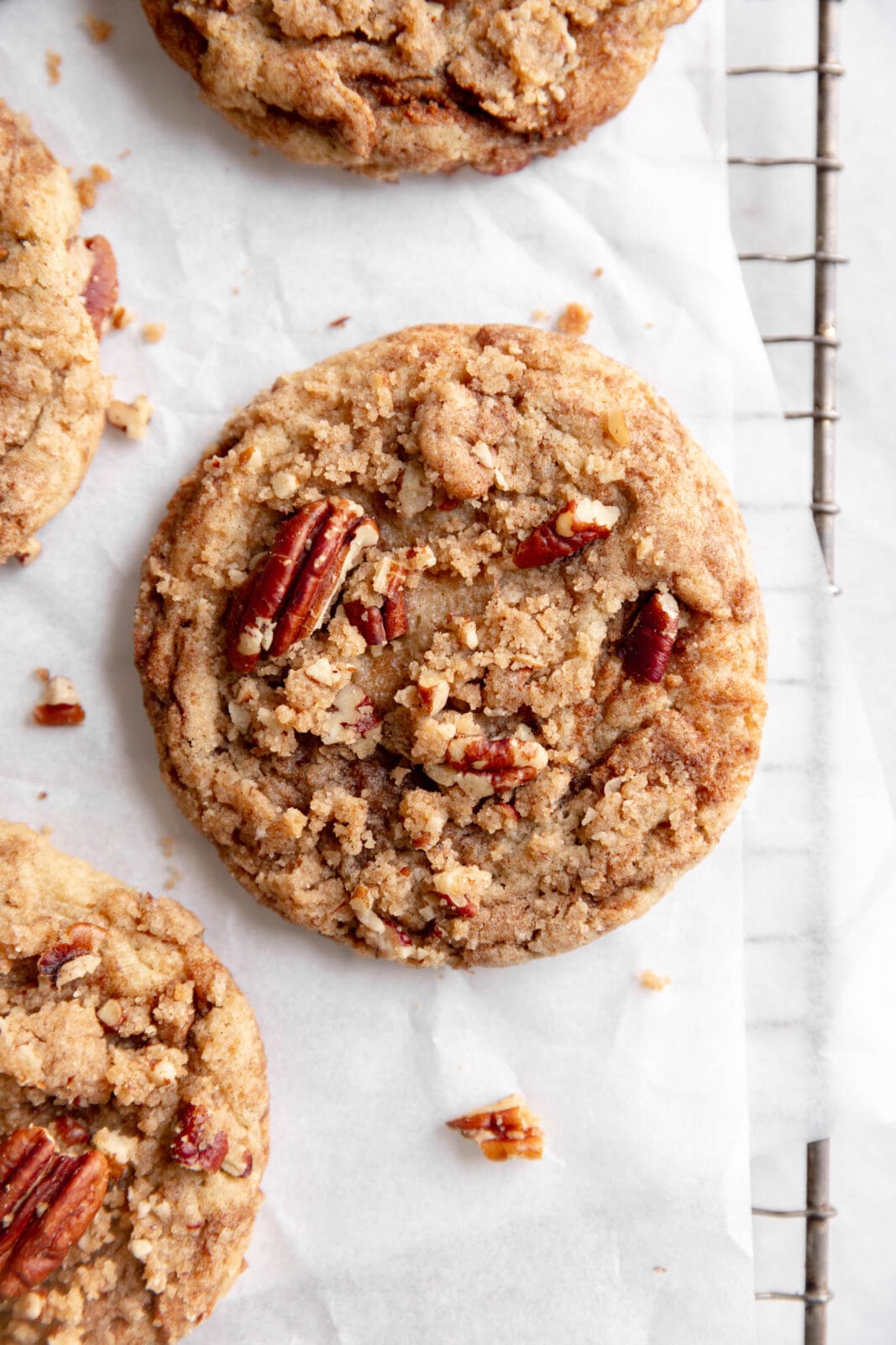 maple pecan crumble cookies