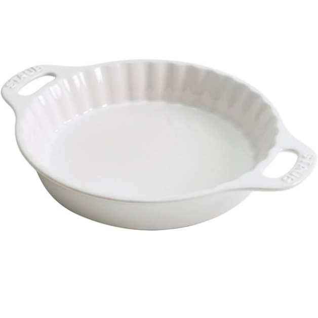 white pie dish