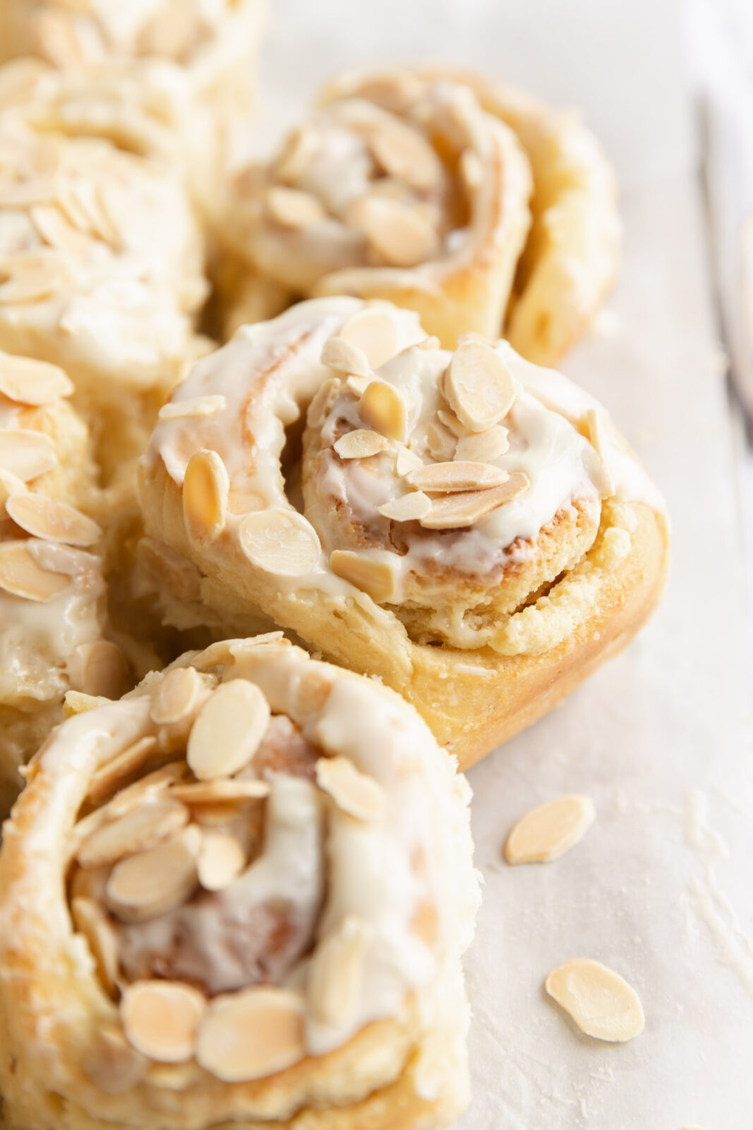 almond croissant sweet rolls
