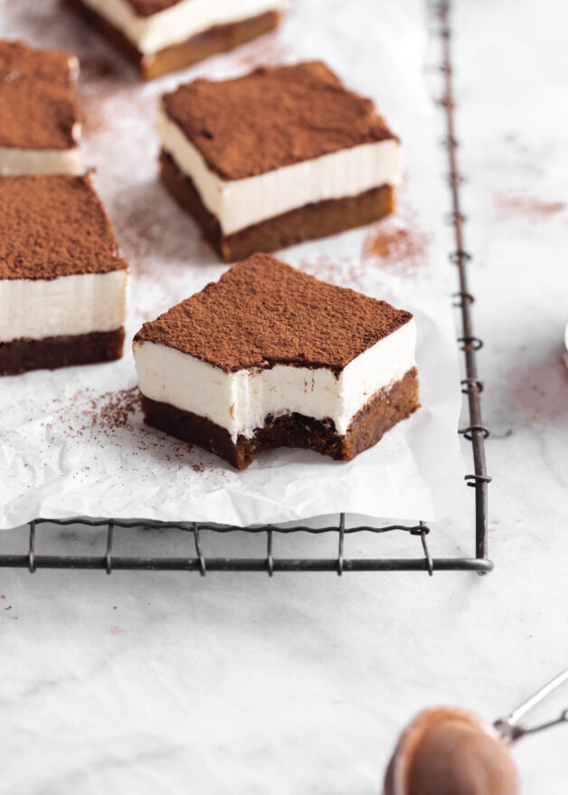 tiramisu blondies