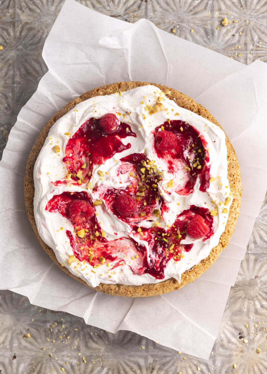 raspberry pistachio cake