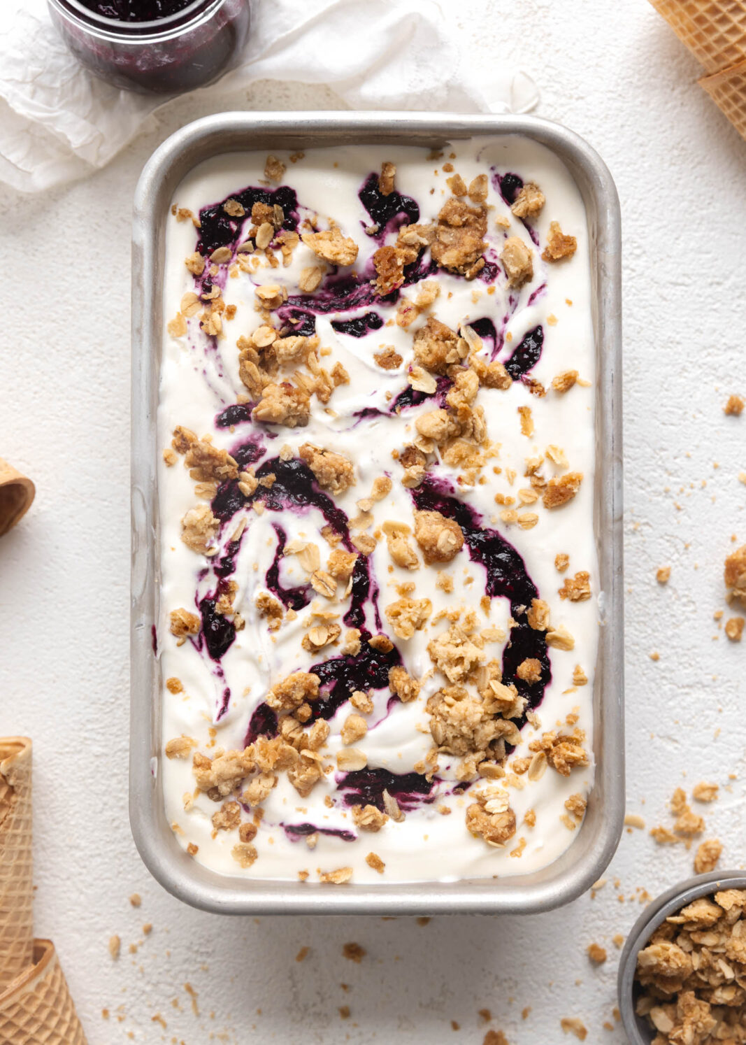 mixed berry crisp ice cream