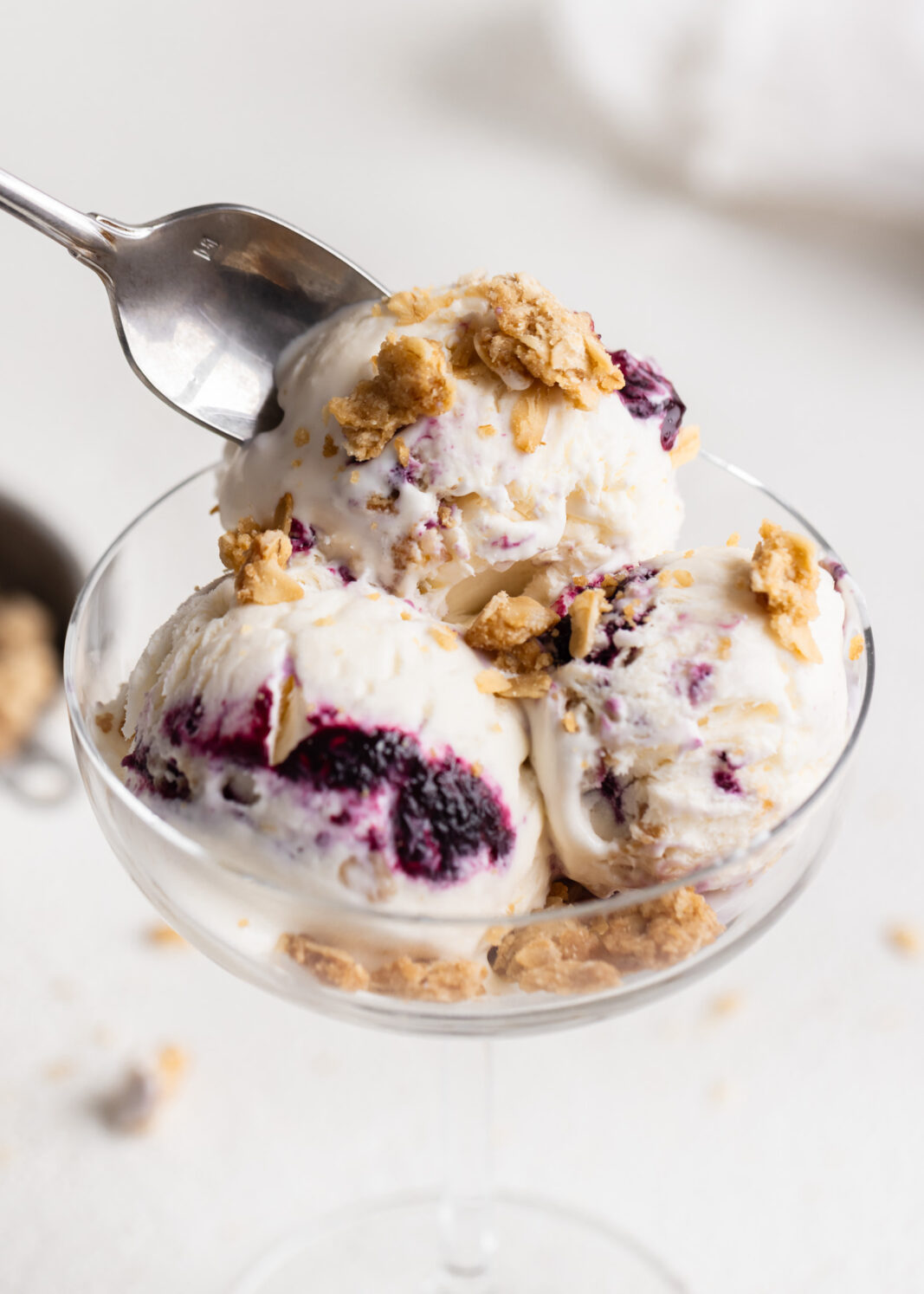dish of mixed berry crisp ice cream