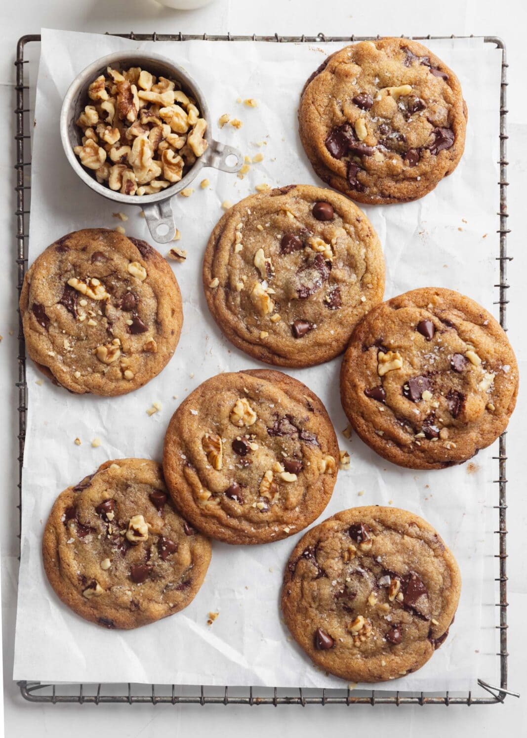 walnut chocolate chip cookies