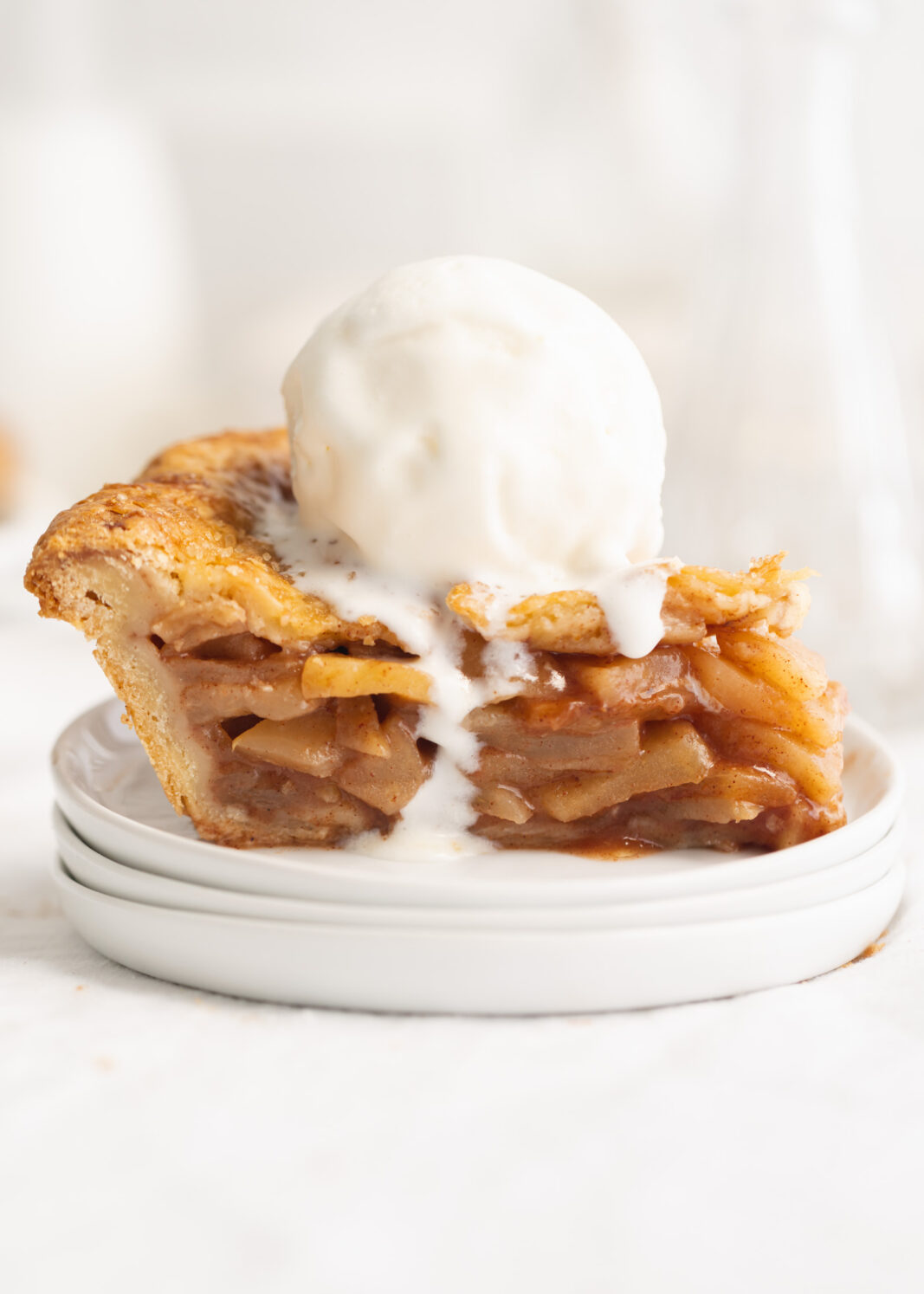 classic apple pie with ice cream