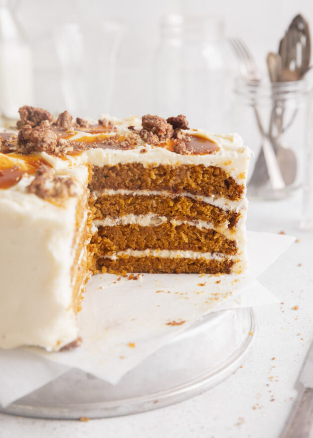 pumpkin praline crunch cake
